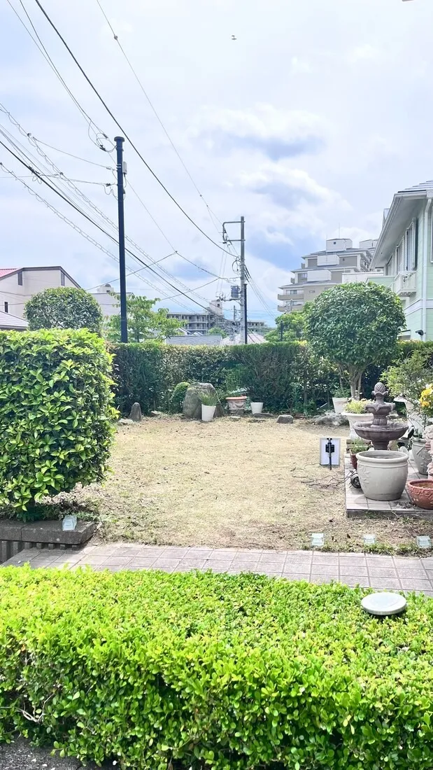 お庭のお手入れ